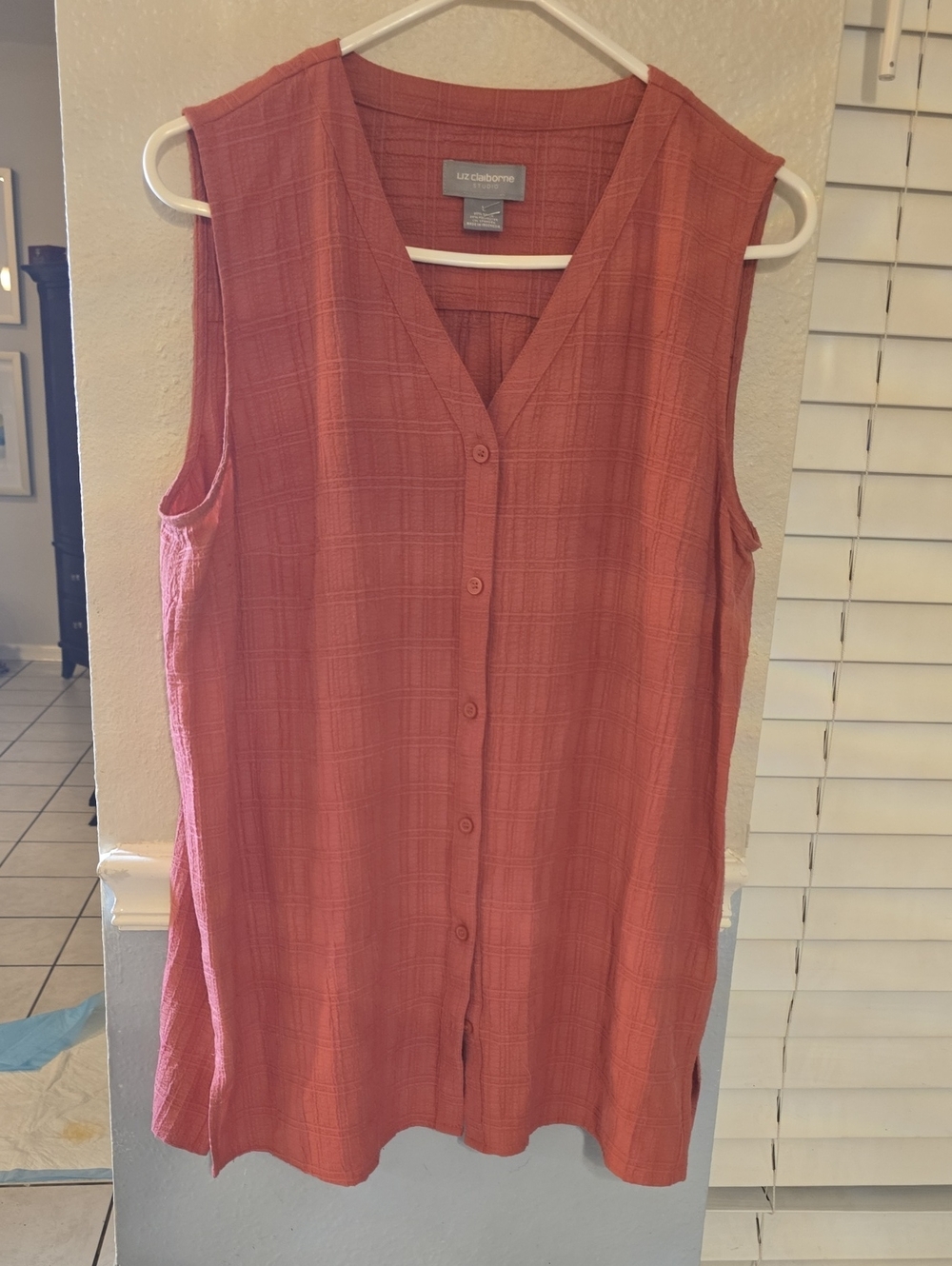 Liz Claiborne Sleeveless Button-Front Tunic — Rose Clay